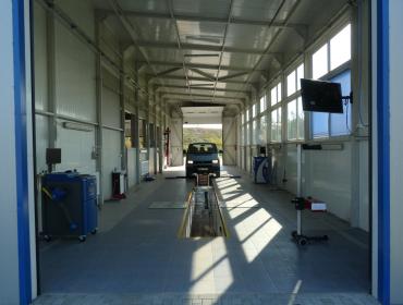 Widok na stanowisko do kontroli pojazdów powyżej 3,5 T oraz pojazdów ciężarowych